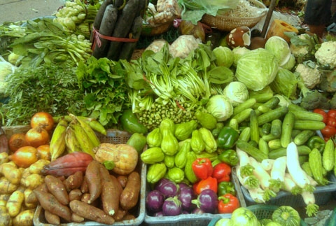 Tránh ăn rau, củ, quả, thịt có hóa chất
