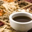Cao xạ đen Hòa Bình: Công dụng và cách dùng chữa bệnh ung thư